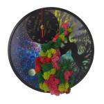 Round wall clock, decorated with stabilized natural lichens, tree shape, 30 cm